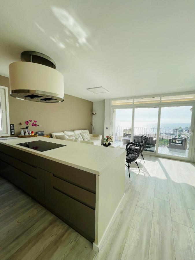 La Marina2 Seaview With Amazing Terrace Apartment Sitges Exterior photo